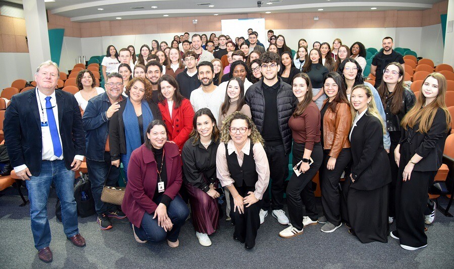 academicos-da-universidade-catolica-de-santa-catarina-visitam-o-crcsc