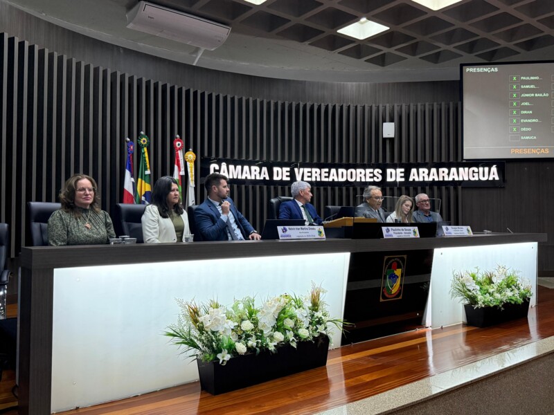 vice-presidente-do-crcsc-destaca-impactos-da-reforma-tributaria-em-sessao-da-camara-de-vereadores-de-ararangua