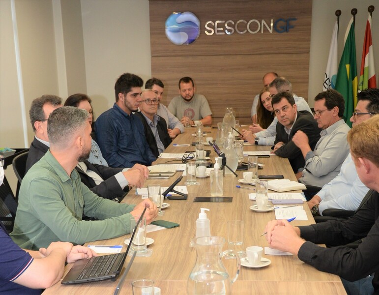 CRCSC participa de reunião no SESCON GF sobre dúvidas e melhorias do novo Sistema de Tributação Municipal
