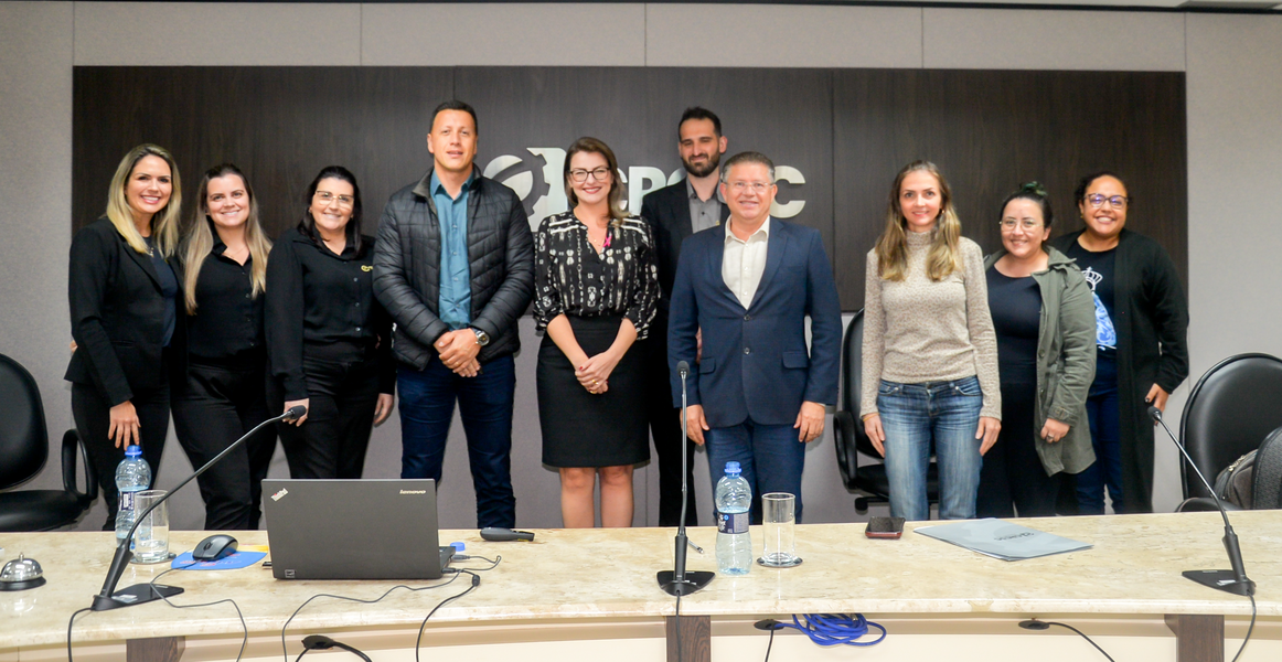 as-modificacoes-no-teletrabalho-e-no-trabalho-hibrido-foi-tema-de-palestra-presencial-no-crcsc